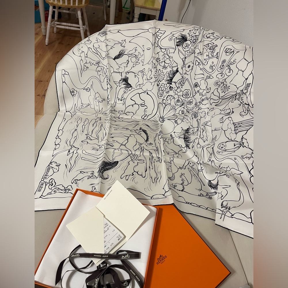 Hermès Mille et Un Lapins Scarf 90